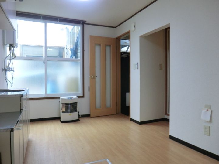 プチフローラK11の玄関