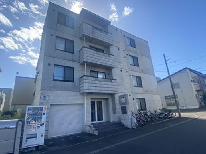 アンクレー南郷の外観