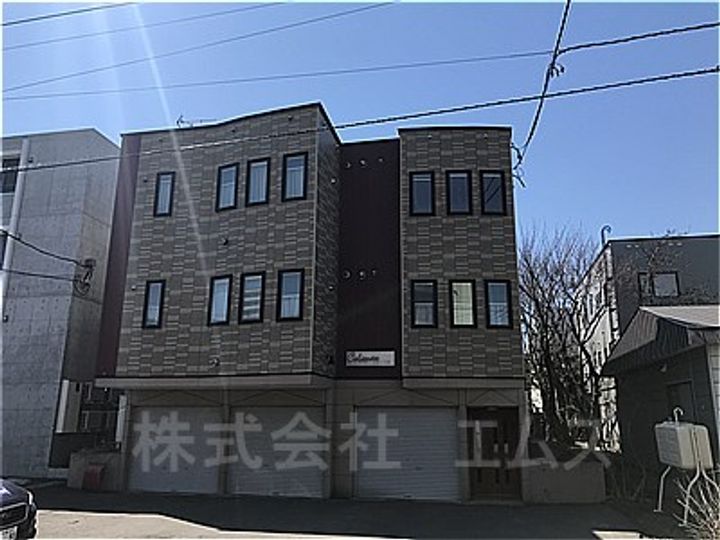 CALIENNTA美園の外観