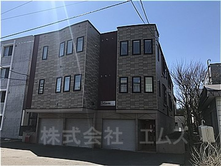 CALIENNTA美園の外観