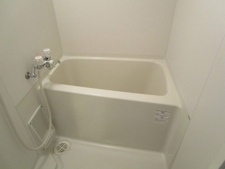 ベレール中の島305の風呂