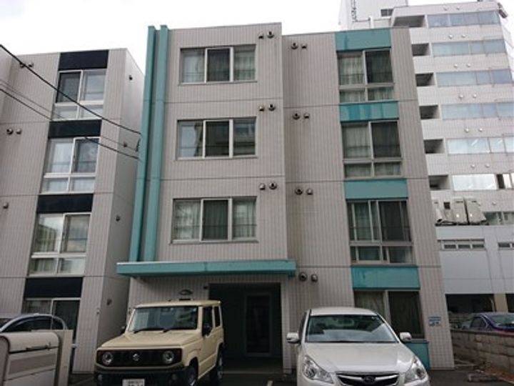 ベレール中の島305の外観