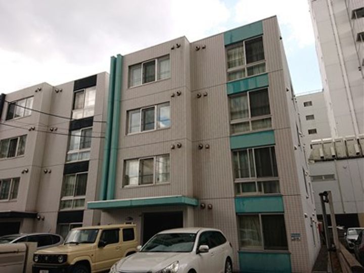 ベレール中の島305の外観