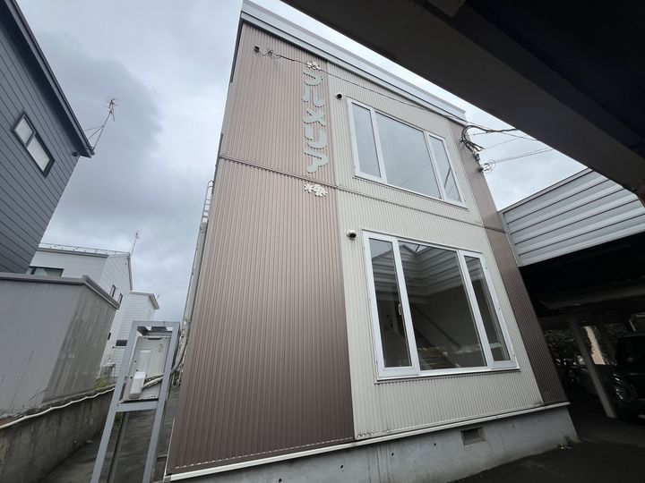 プルメリア203の外観