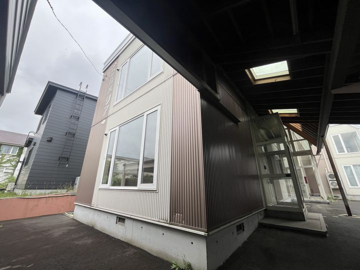 プルメリア203の外観