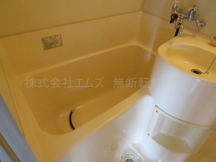 コーポもみじ台0102の風呂