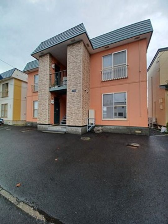 コーポもみじ台0102の外観