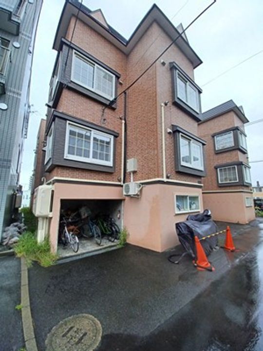 クリフトンテラスA106の外観