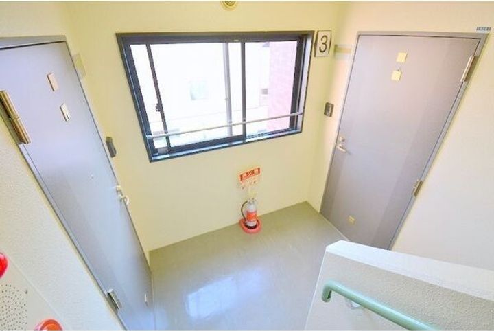 アヴァンツァーレ411のその他画像