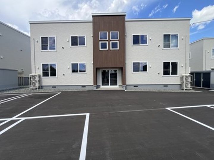 ORKA VILLAGE Bの外観