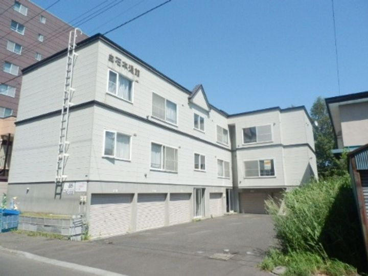 白石本通館203の外観