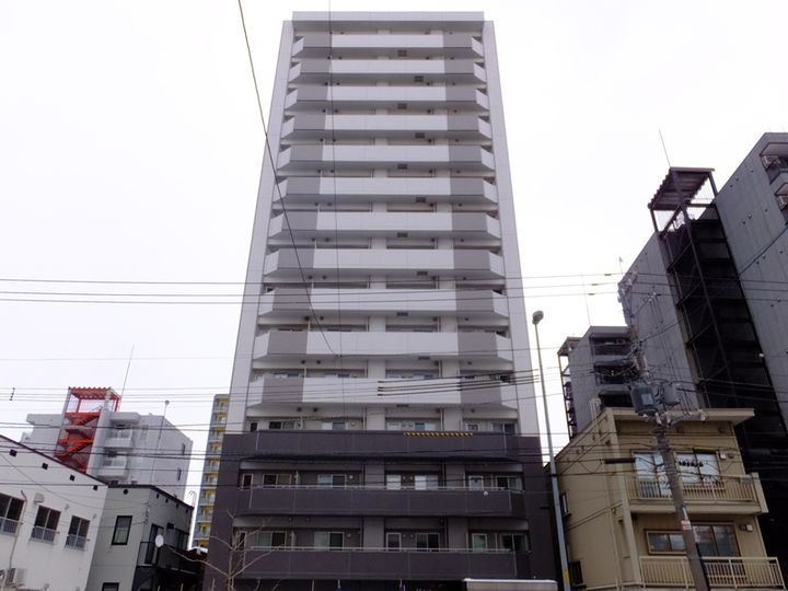 アルファタワー札幌南4条00801の外観