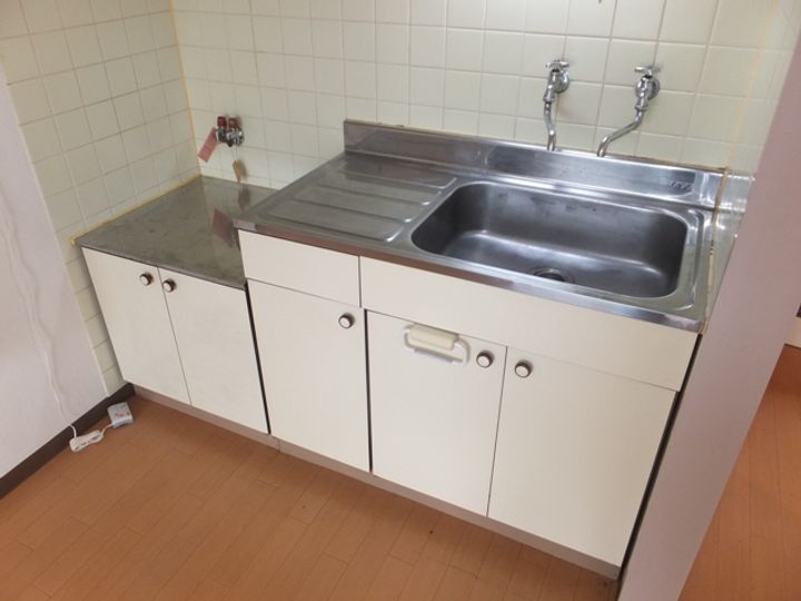 コーポかなやⅡ00303のキッチン