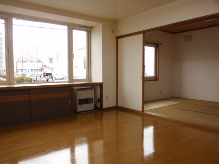 ツインコーポΑ101の居間