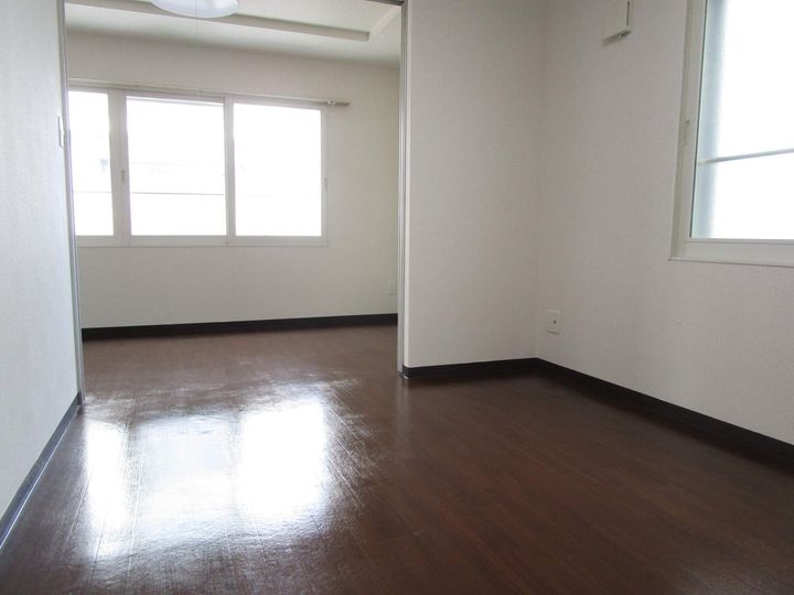 ベレール中の島305の居間