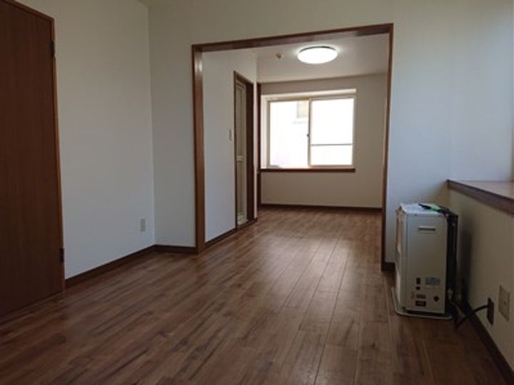 第22森宅建マンション103の内装