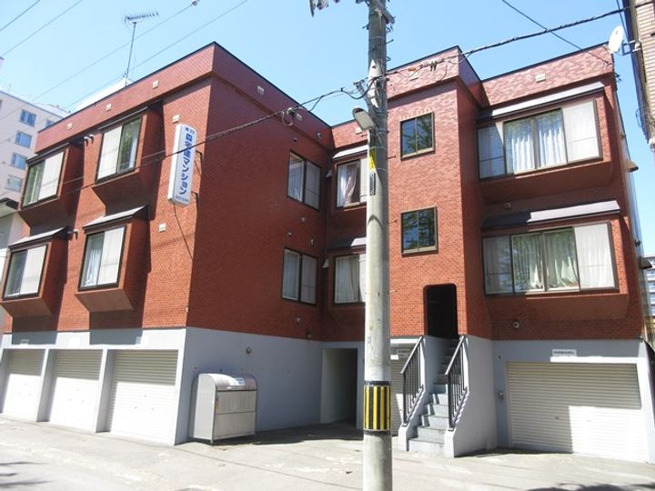 第22森宅建マンション103の外観