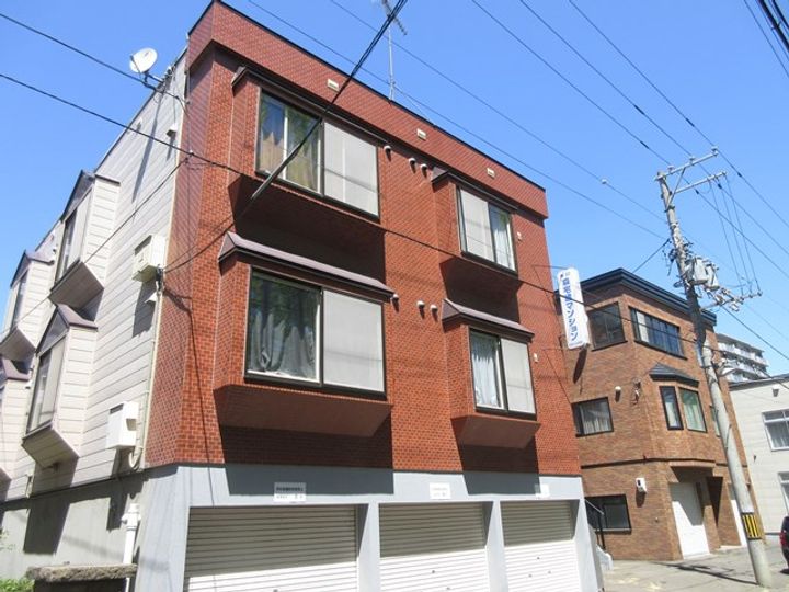 第22森宅建マンション103の外観