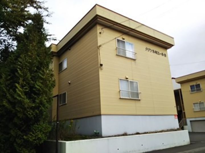 メゾンルミエールB棟の外観