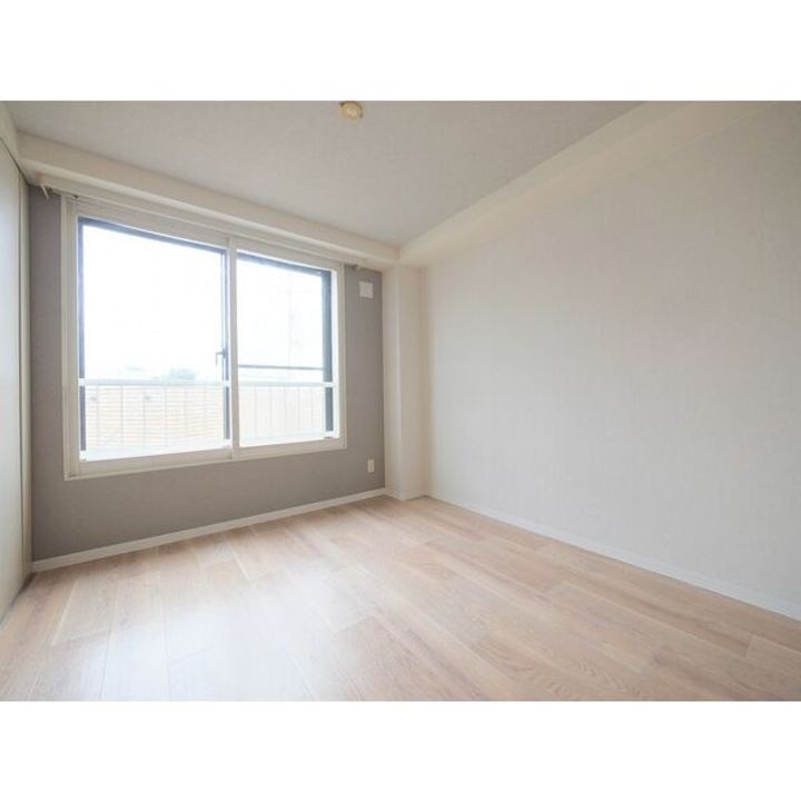 奥野マンションの居間