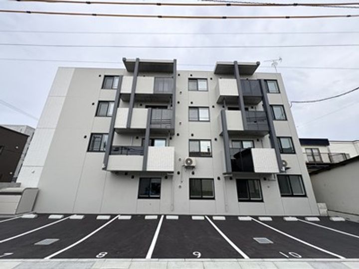 シティグレイス新札幌の外観