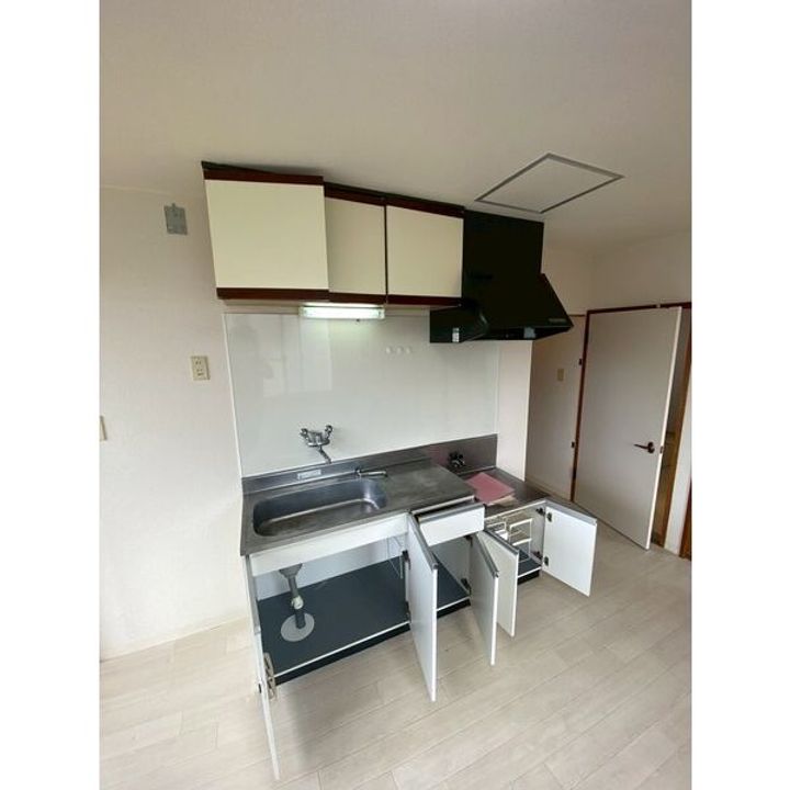 ビラ月寒305のキッチン