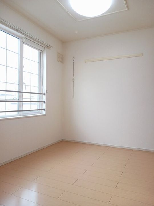 アストライアのその他画像