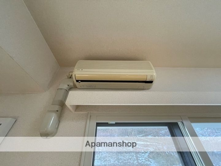 幕西町栗林マンションの内装