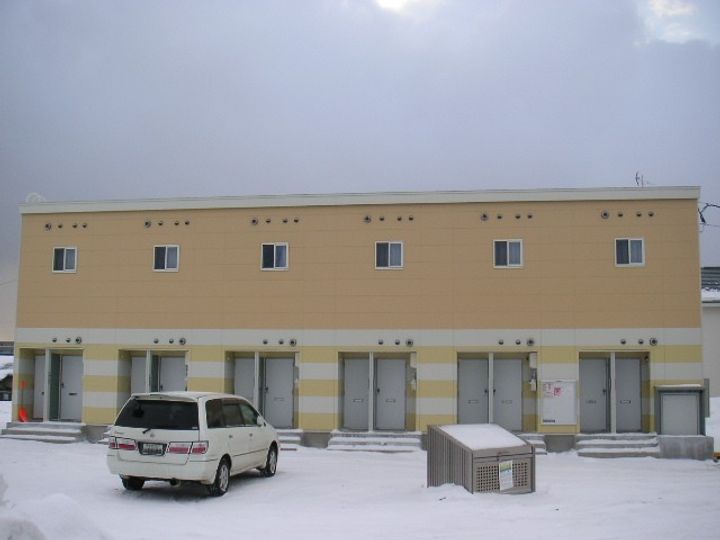 レオパレスVIVA 愛206の外観