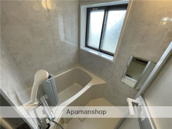 名久井アパートの風呂