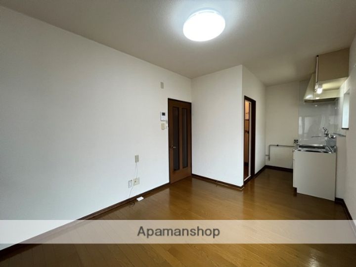 メゾンサンクの居間