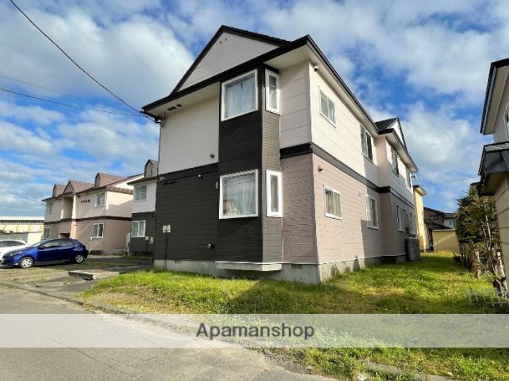 アリコベールA棟の外観