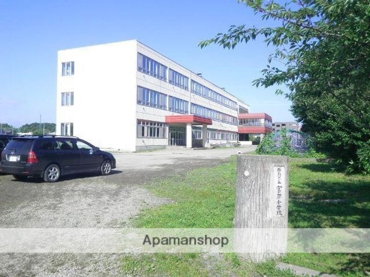 エルクレストの周辺