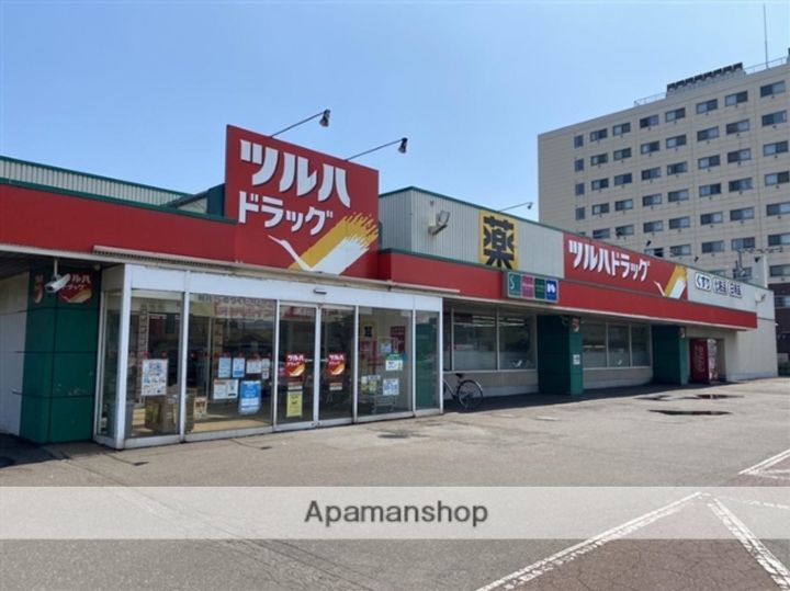 ラプラセ・ドゥの周辺