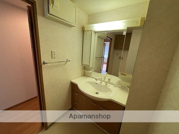 幕西町栗林マンションのその他画像