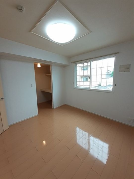 ロシェ グラースのその他画像