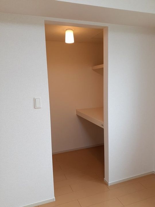 ロシェ グラースのその他画像