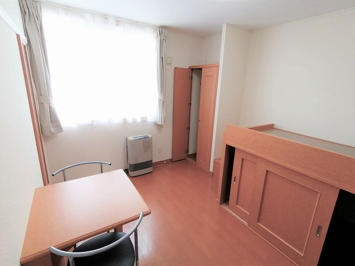 レオパレスステラⅡ202の居間