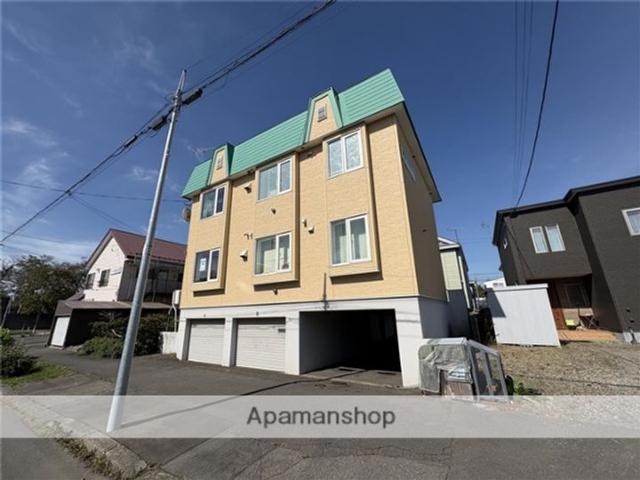 ハイツクローバー102の外観