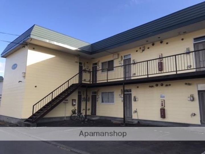 モントレー柏木102の外観