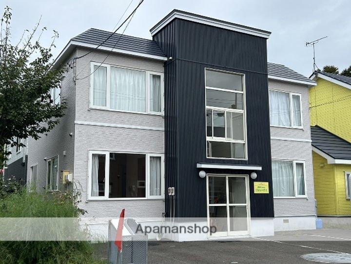 北海道石狩市花川南四条3丁目の賃貸アパートの外観