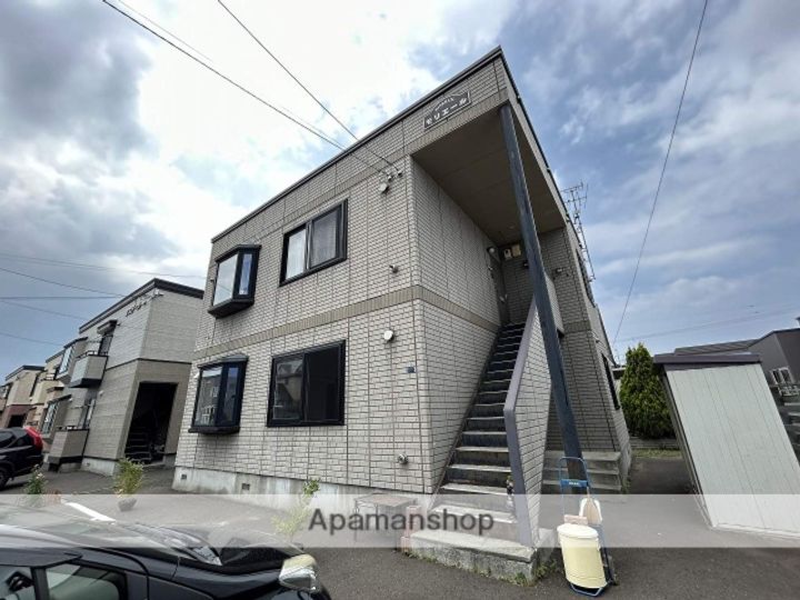 北海道札幌市手稲区前田九条15丁目の賃貸アパートの外観