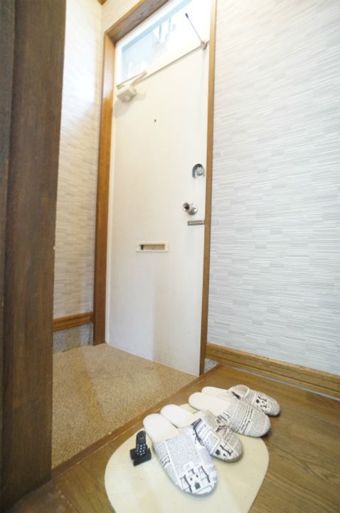 シオン稲積公園103の玄関