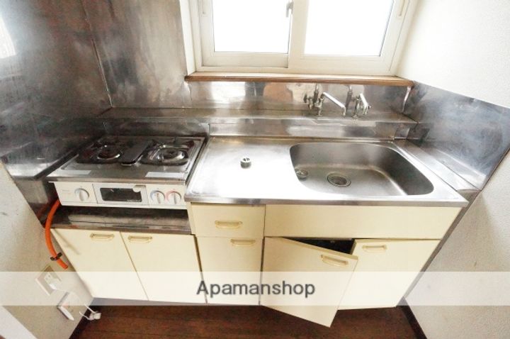 前田ビレッジⅢ203のキッチン