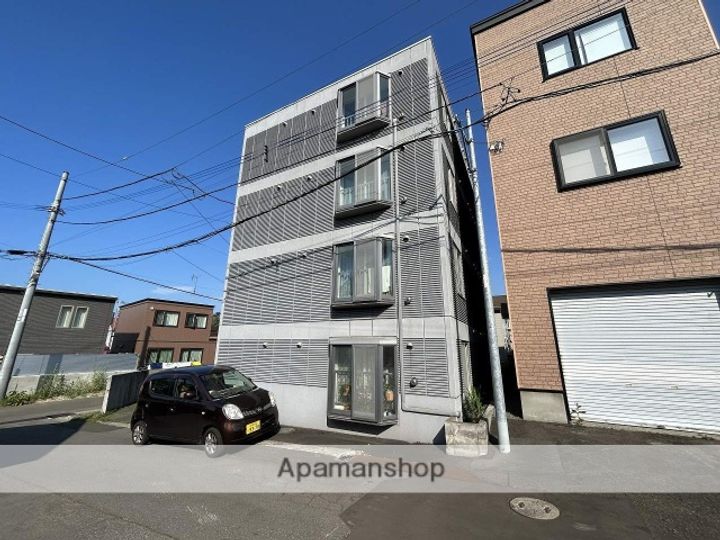 レジデンス雅402の外観