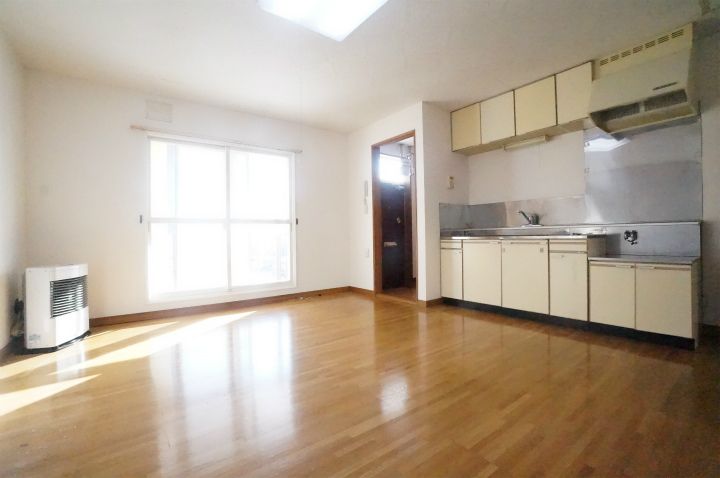 ラミアール花畔105号室の内装