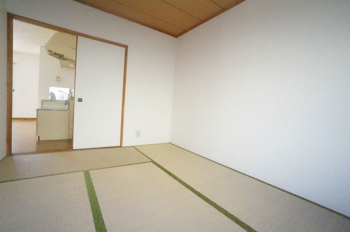 ラミアール花畔105号室の内装