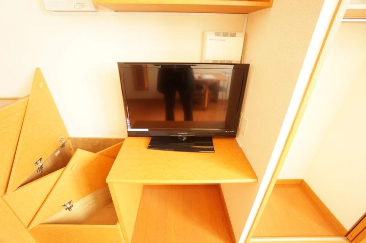 レオパレスサミット花和103の内装