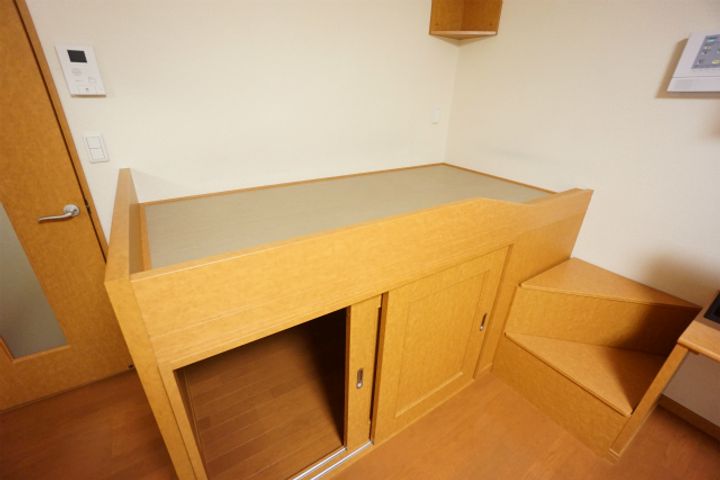 レオパレスラッキーヒル花和205の内装