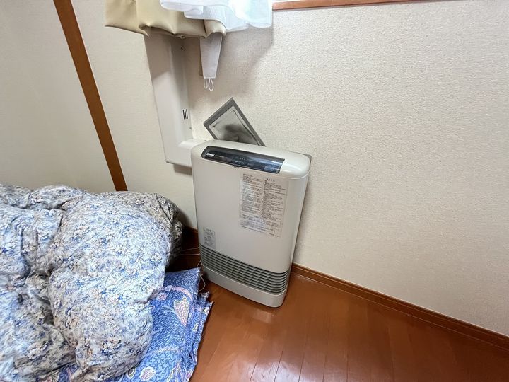 レオパレスカーミーエルムの内装